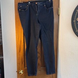 Women's Dark Blue Jeans